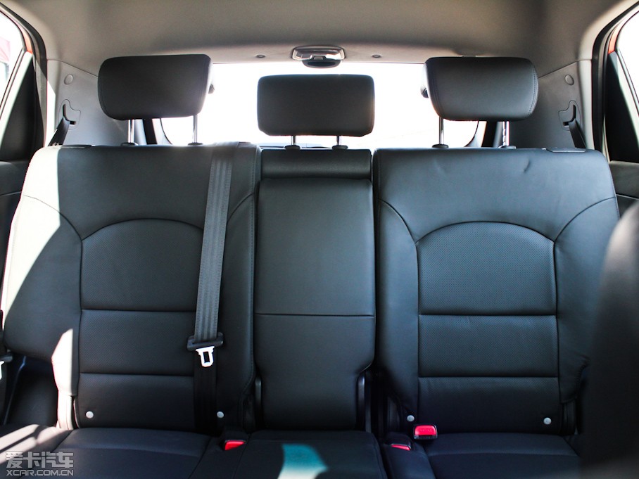 2011m 2.0T (q)ԄӺA(do)