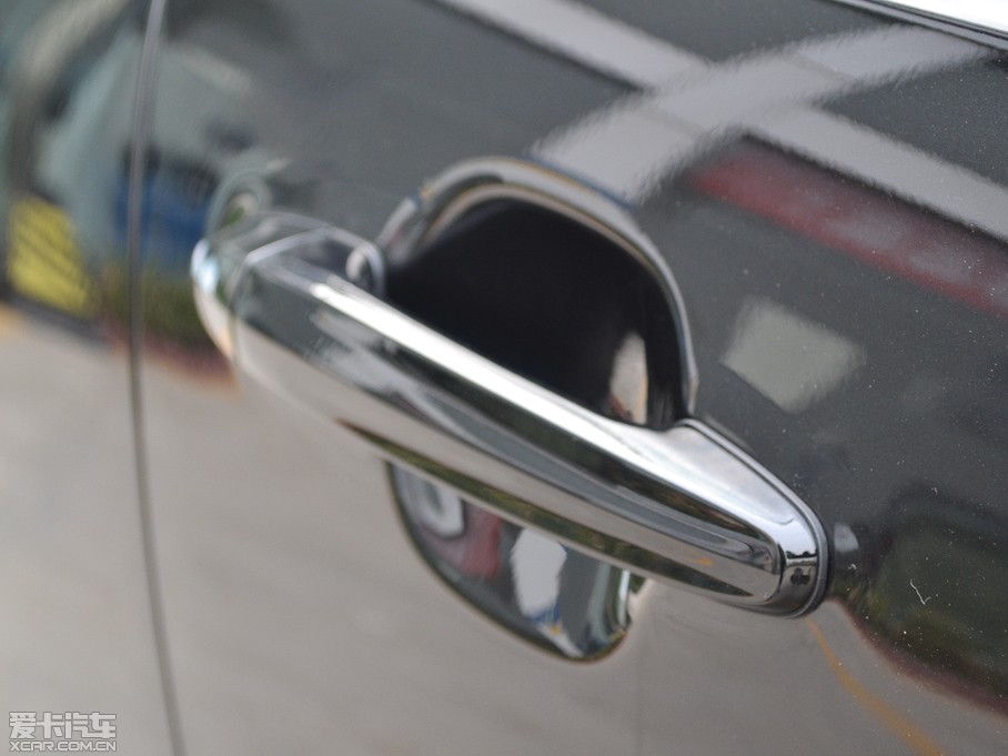 2011m 2.0T (q)ԄӺA(do)