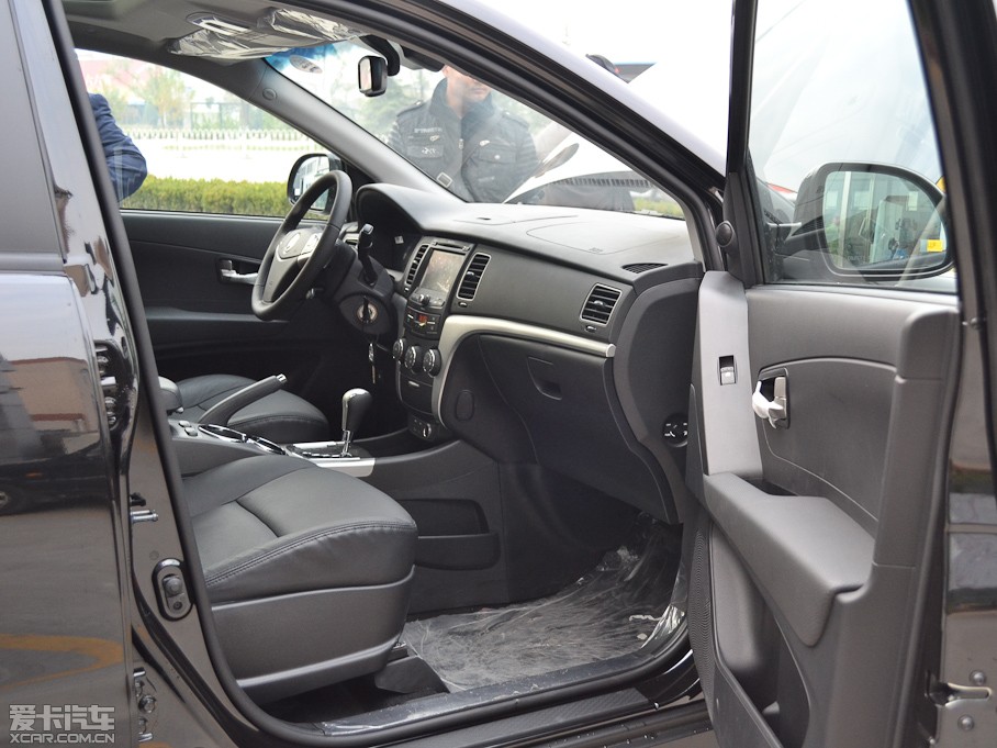 2011m 2.0T (q)Ԅ(dng)A(do)