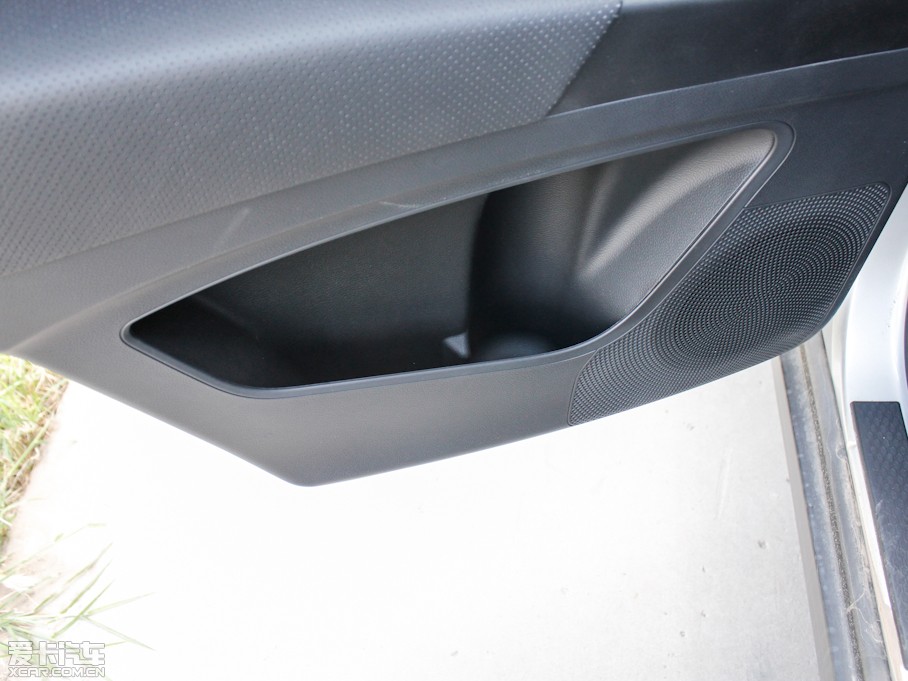 2011m 2.0T (q)Ԅ(dng)A(do)