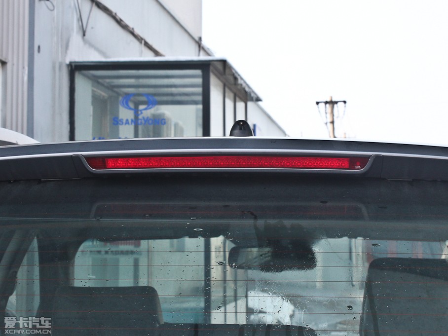 2011m 2.0T (q)ԄӺA(do)