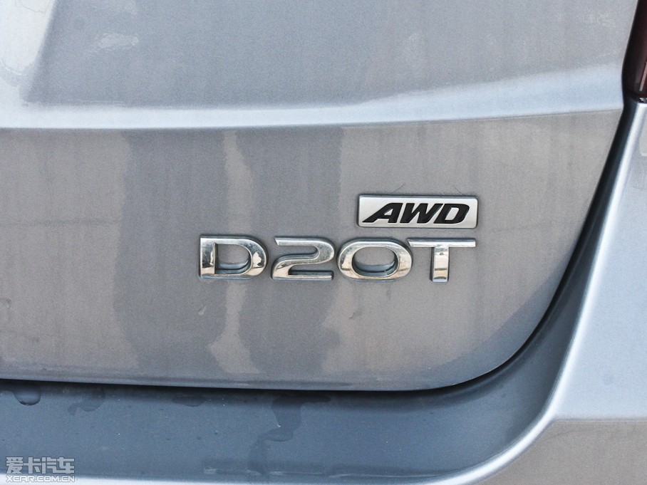 2011m 2.0T (q)ԄӺA(do)