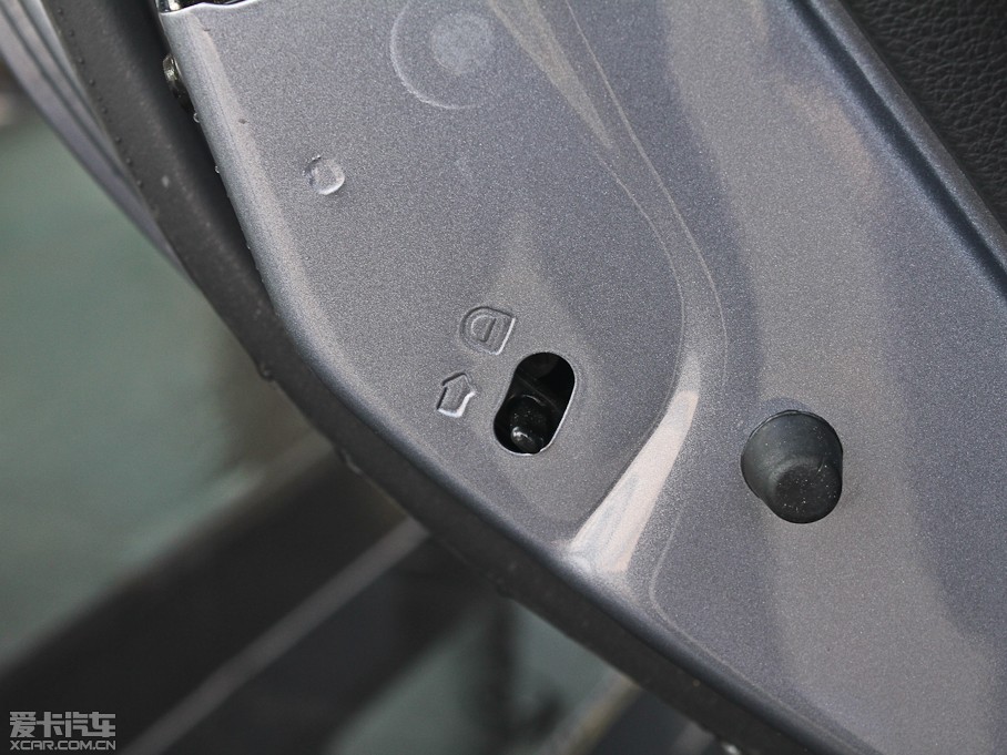 2011m 2.0T (q)Ԅ(dng)A(do)