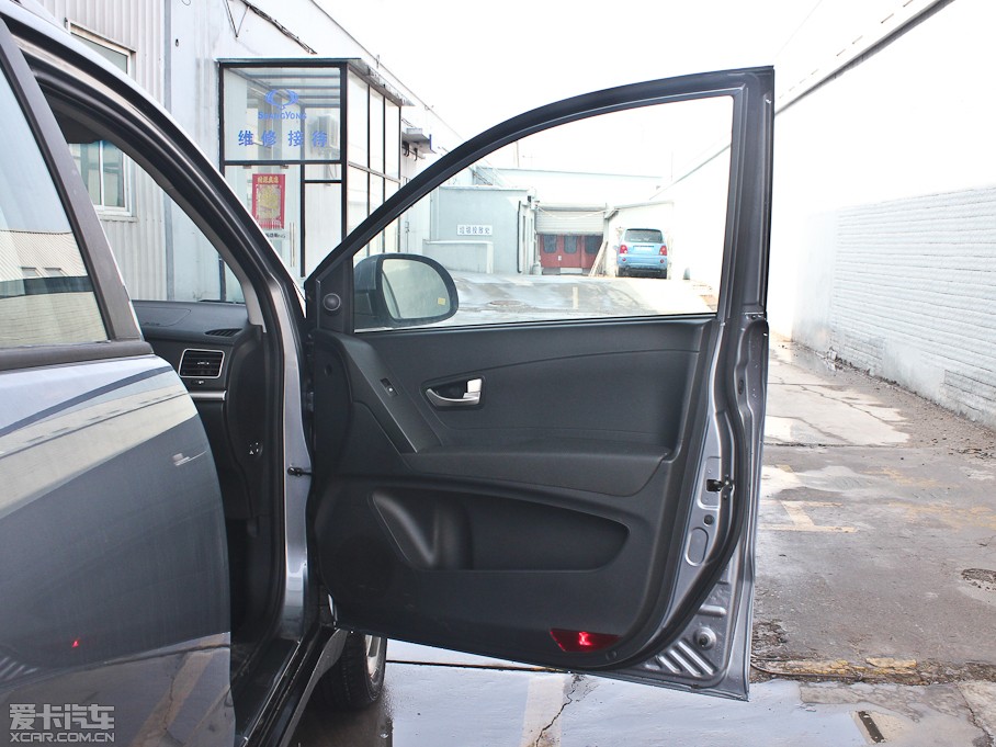 2011m 2.0T (q)Ԅ(dng)A(do)