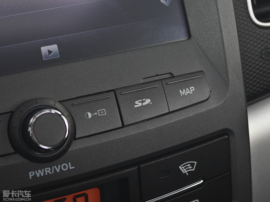 2011m 2.0T (q)Ԅ(dng)A(do)