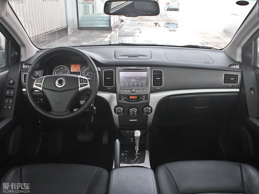 2011m 2.0T (q)ԄӺA(do)