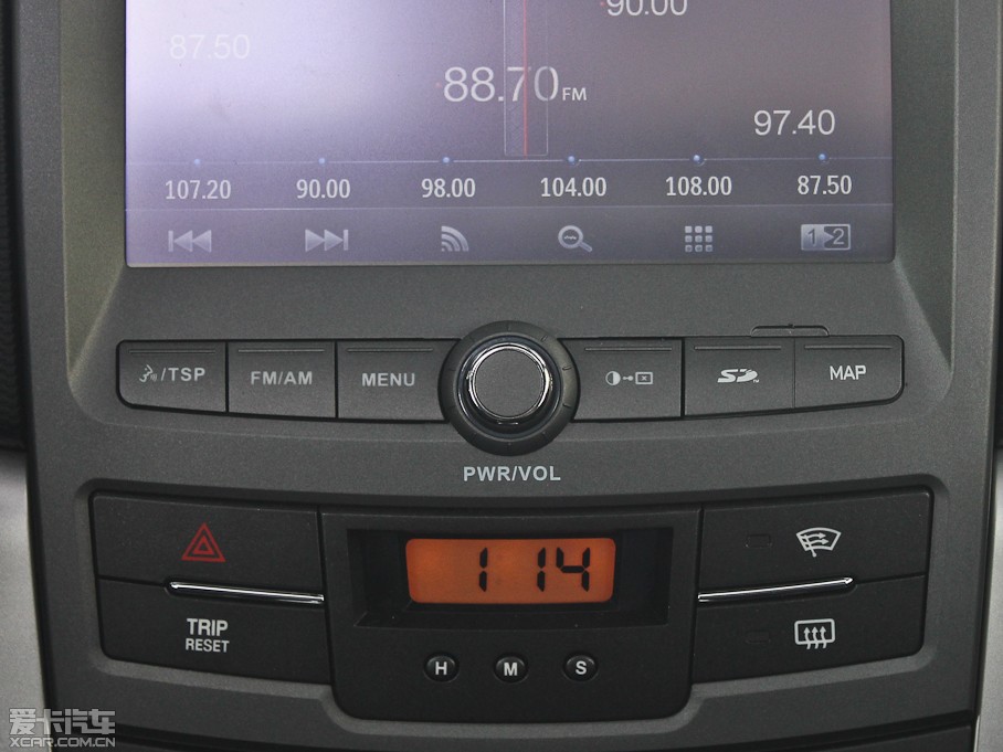 2011m 2.0T (q)ԄӺA(do)