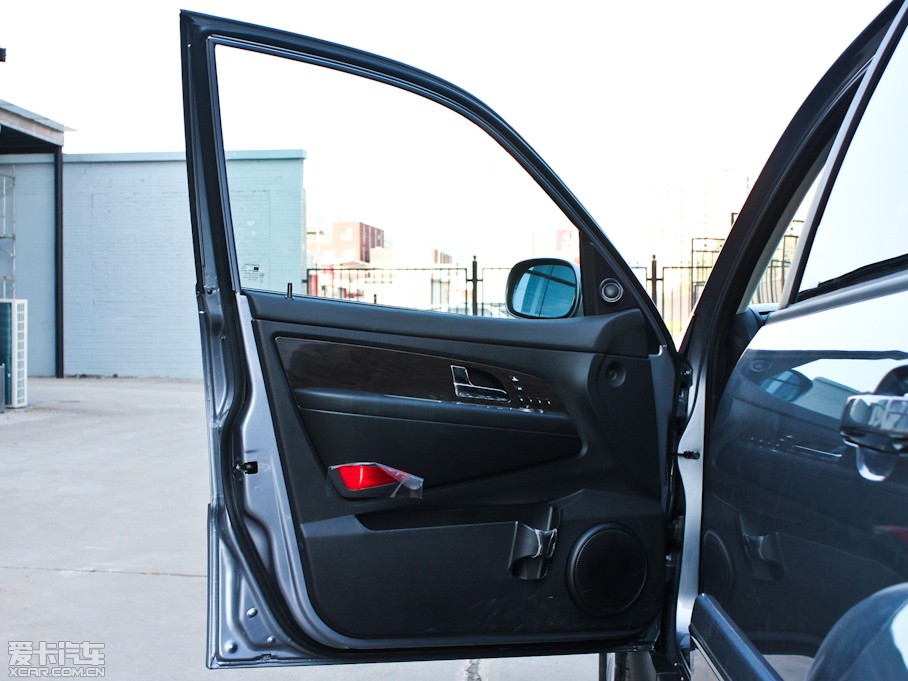 2011˹ 3.2L (q)A(do)