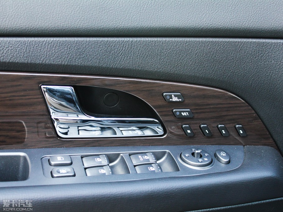 2011˹ 3.2L (q)A(do)