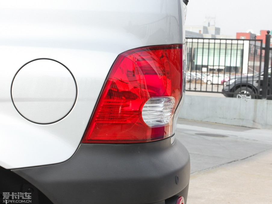 2011v 2.3L ԄӃ򌾫Ӣ