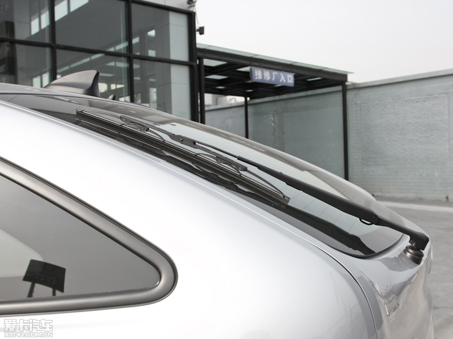 2011v 2.3L ԄӃ(q)Ӣ