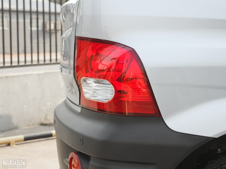 2011?li)?i)v 2.3L Ԅ(dng)(q)Ӣ