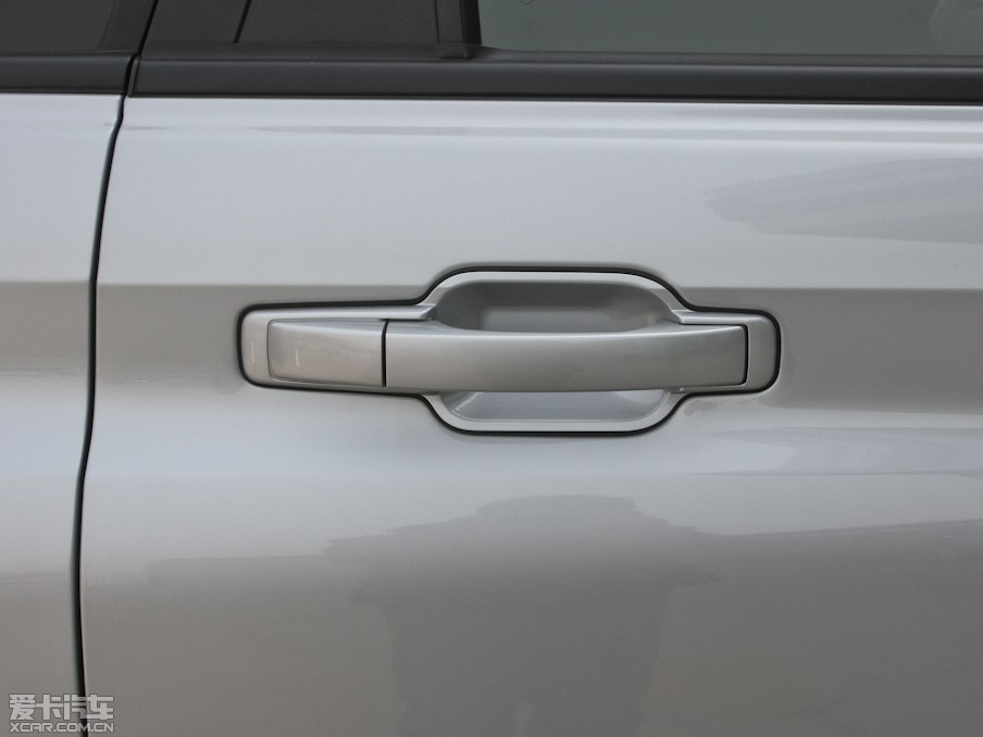 2011v 2.3L ԄӃ򌾫Ӣ