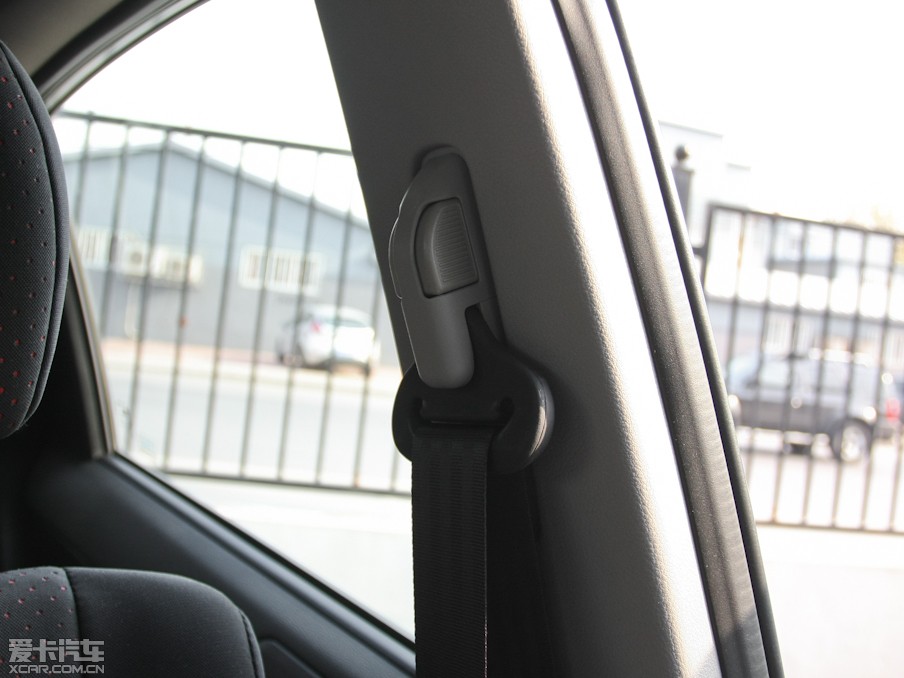 2011v 2.3L Ԅ(dng)(q)Ӣ