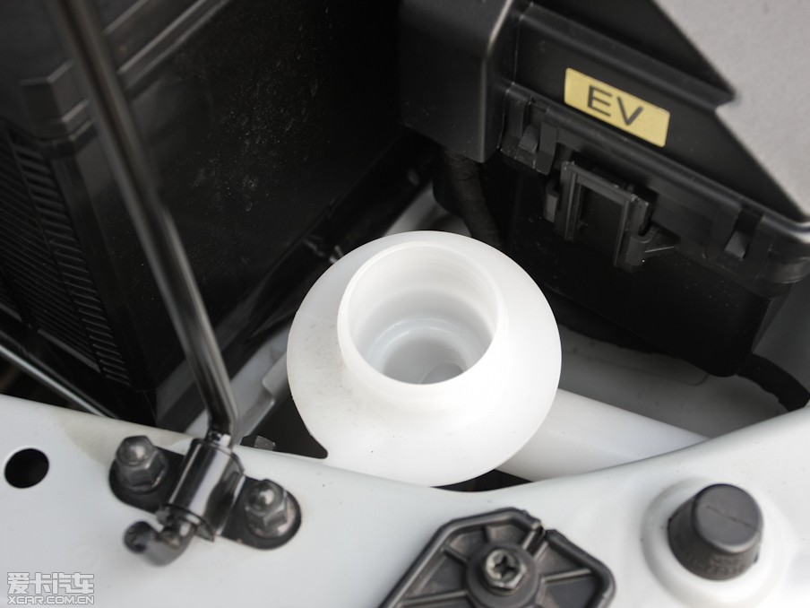 2011v 2.3L ԄӃ(q)Ӣ