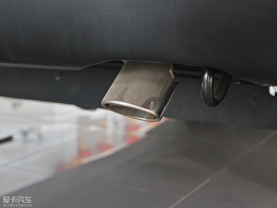 2011?li)?i)v 2.0T Ԅ(dng)(q)A