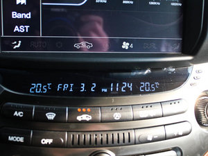 2012款3.6L 加长版 中控区