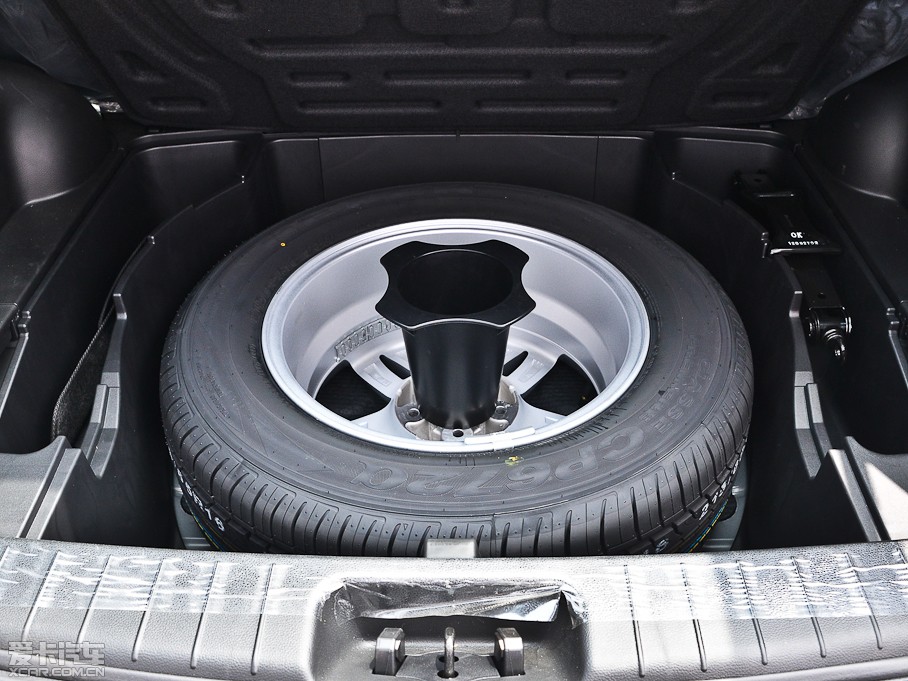 2013m 2.0L (q)Ԅ(dng)Ӣ