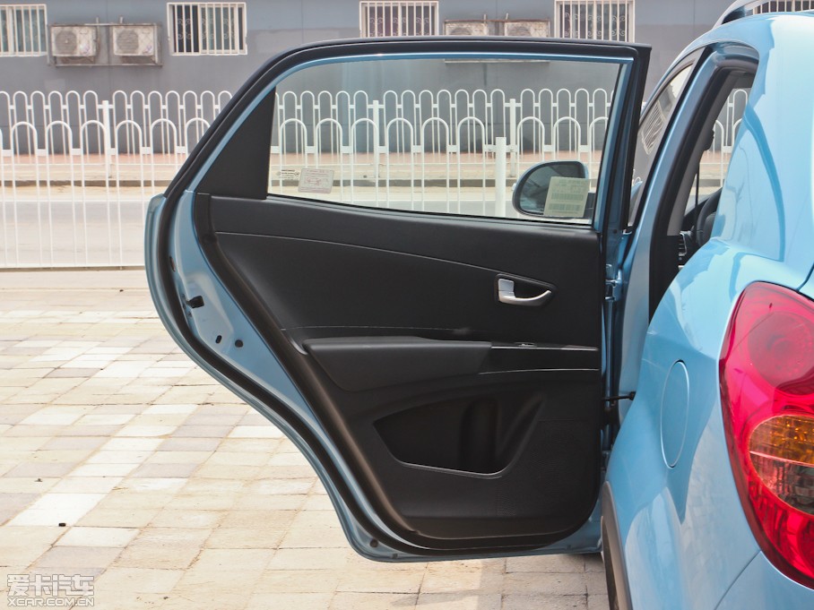 2013m 2.0L (q)ԄӾӢ(do)