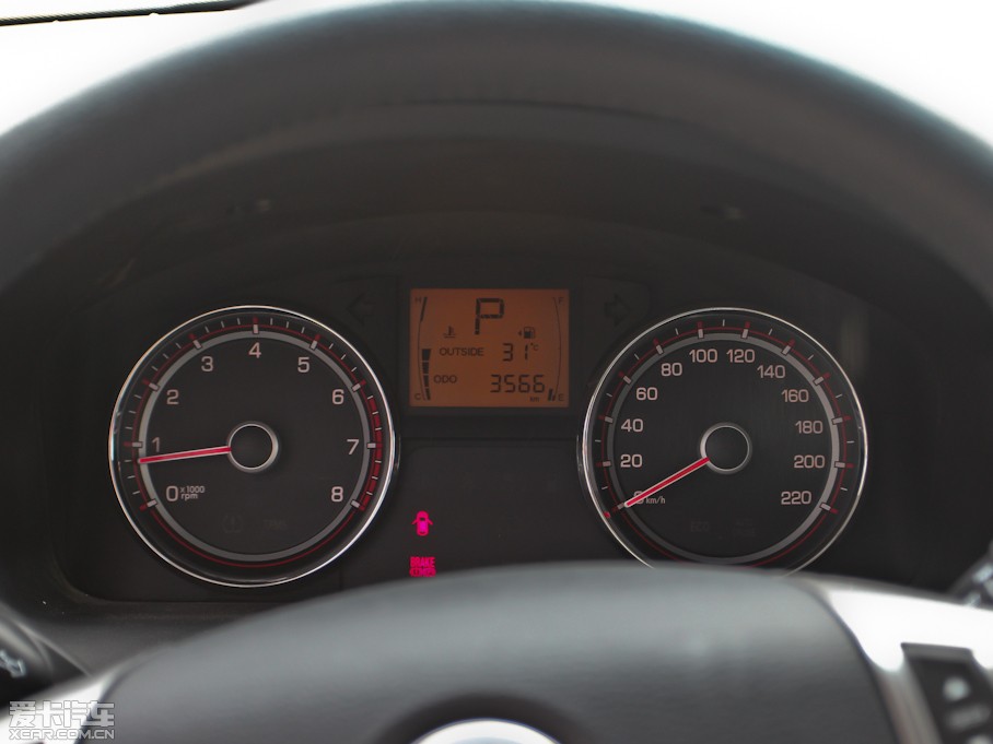 2013m 2.0L (q)Ԅ(dng)Ӣ(do)