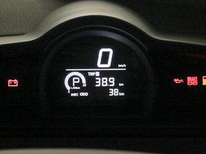 2014款2.0L 两驱精英导航版 中控区