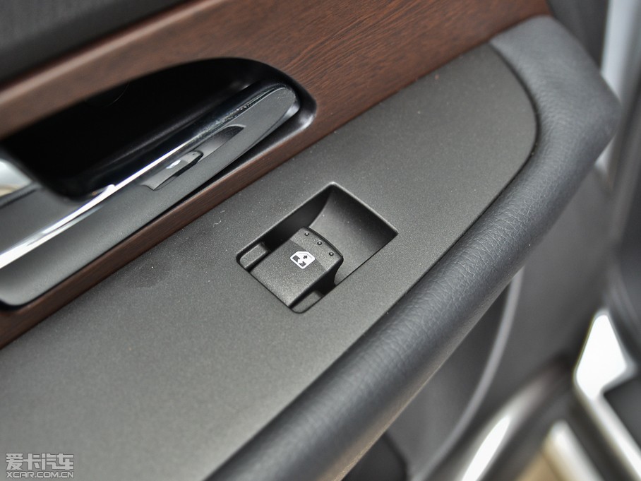 2014����˹��W 2.0T �����A������5��