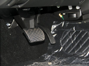 2014��2.7T �����A������5�� ���g����