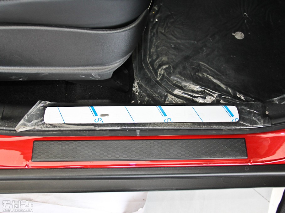 2014m 2.0L (q)ԄӺA(do)