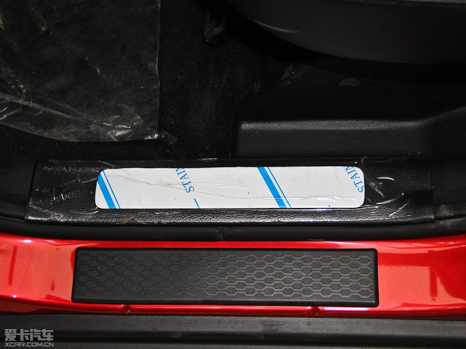 2014m 2.0L (q)ԄӺA(do)