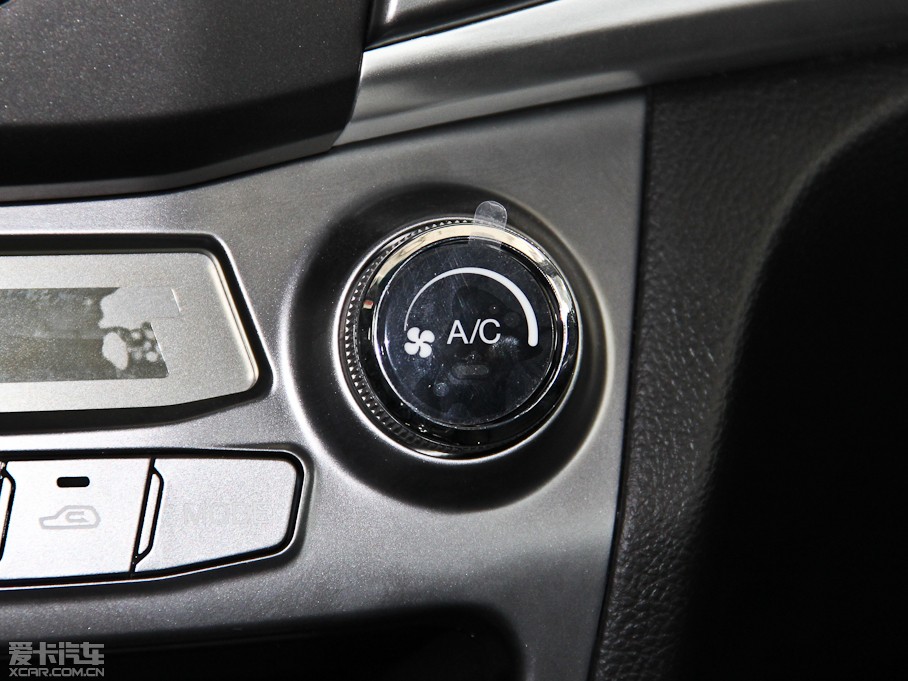 2014m 2.0L (q)Ԅ(dng)A(do)