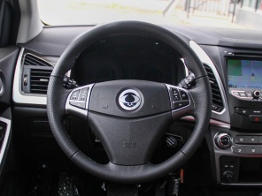 雙龍2014款柯蘭多