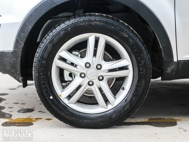 雙龍2014款柯蘭多