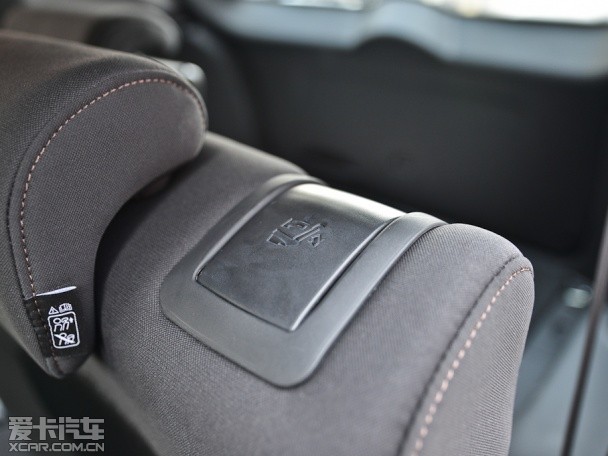 雙龍2014款柯蘭多 雙龍2014款柯蘭多