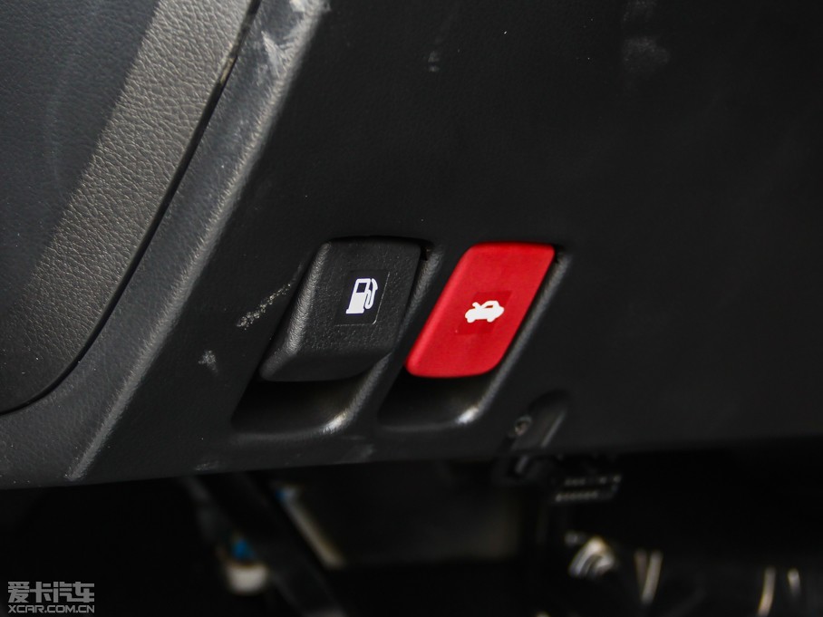 2014v 2.3L ԄӃ򌾫ӢͰ