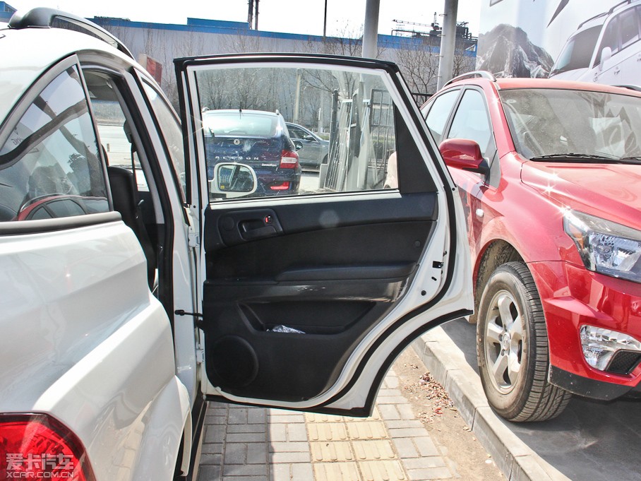 2014v 2.0T Ԅ(dng)(q)ӢͰ