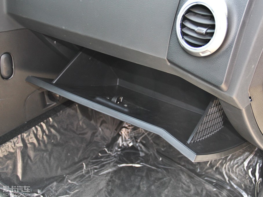 2014?li)?i)v 2.0T Ԅ(dng)(q)AͰ