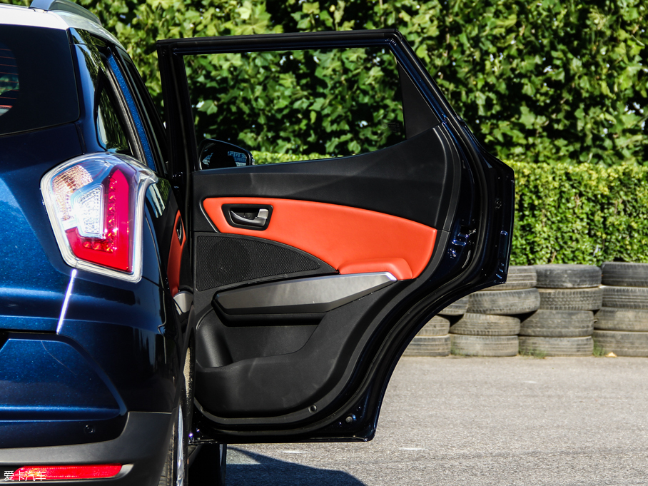 2015پS 1.6L Ԅ(dng)(q)Ű