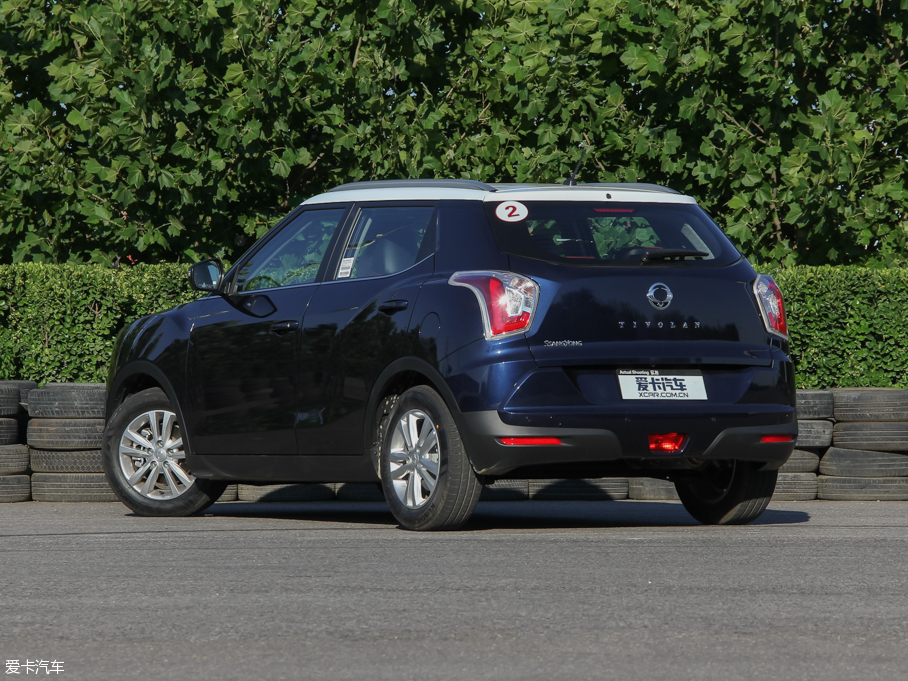 2015ά 1.6L ԶŰ