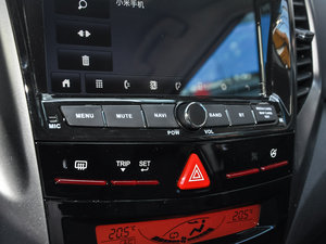 2016��1.6L �ԄӃ����A�� �п؅^