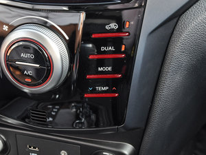 2016��1.6L �ԄӃ����A�� �п؅^