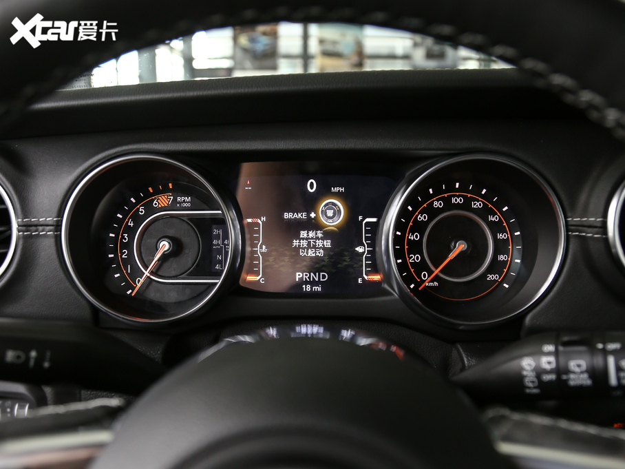 2019R 2.0T Sahara T VI