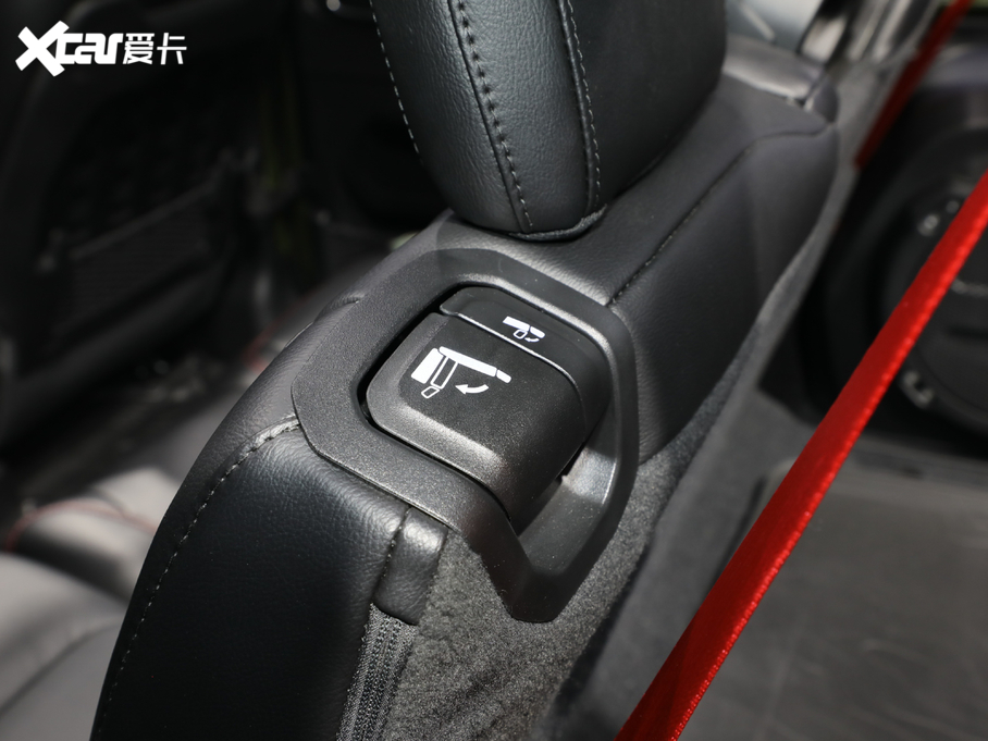 2020R 2.0T Rubicon Recon TӢ 