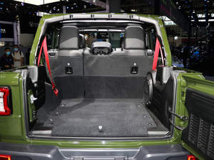 20202.0T Rubicon Recon TӢ  g