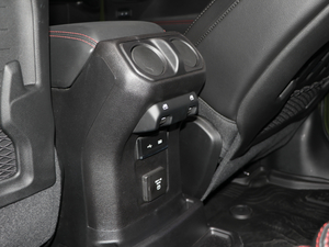 20202.0T Rubicon Recon TӢ  п؅^