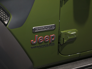 20202.0T Rubicon Recon TӢ  ^