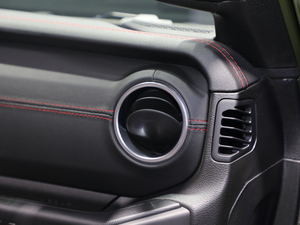 20202.0T Rubicon Recon TӢ  g