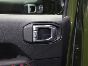 20202.0T Rubicon Recon TӢ  g