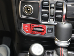 20202.0T Rubicon Recon TӢ  п؅^