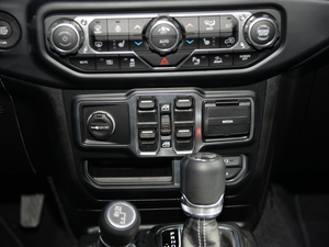 2021T 2.0T 4xe а {(dio)(ji)