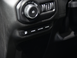 2021T 2.0T 4xe а п؅^(q)